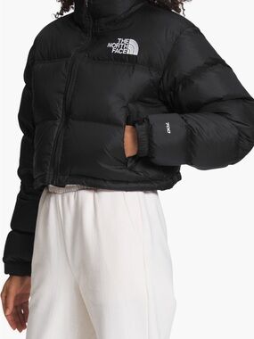 The North Face 700 Women’s Black Cropped Down Jacket